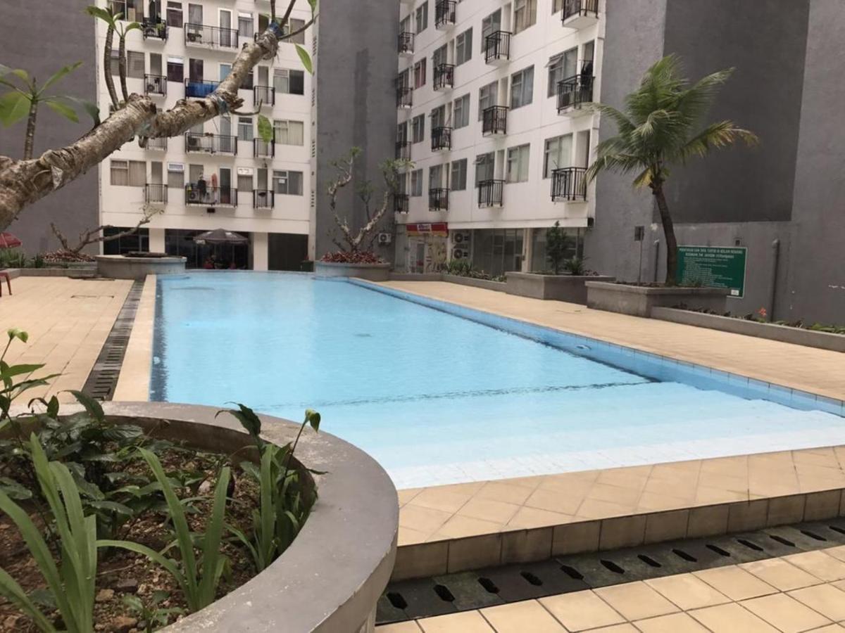 Spacious At The Jarrdin Cihampelas By Travelio Bandung